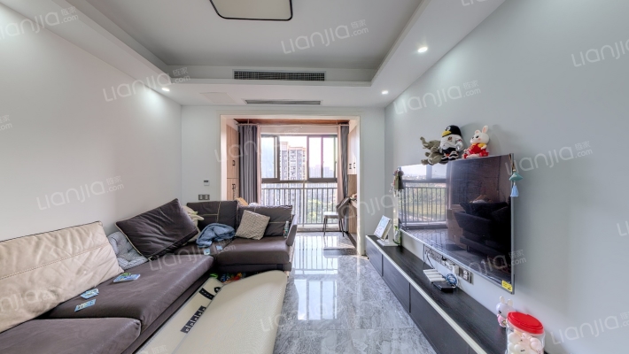 名流印象三期二手房实景图