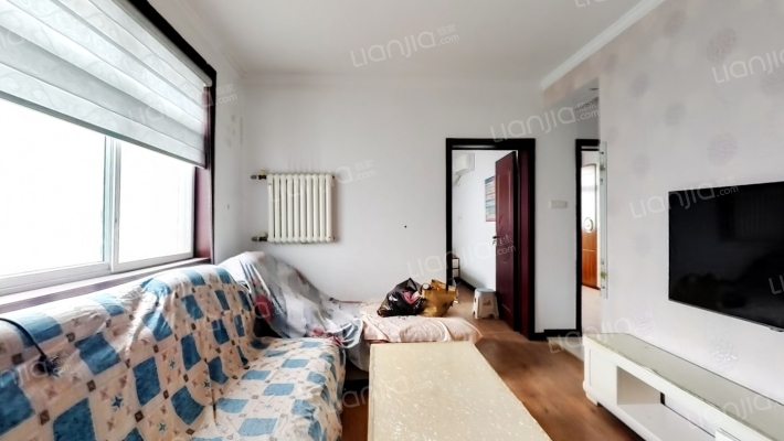 五一路中东小区二手房实景图