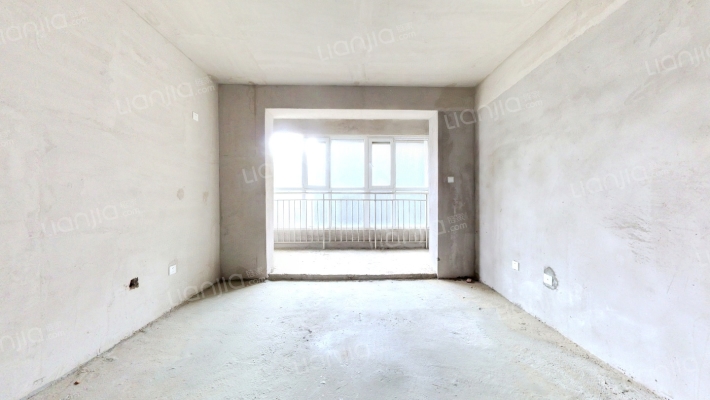 兰储家园二手房实景图