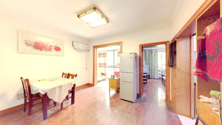 鸿泰苑二区二手房实景图