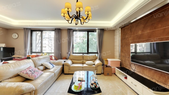 莱德绅华府二手房实景图