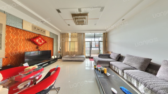 听海雅苑二手房实景图