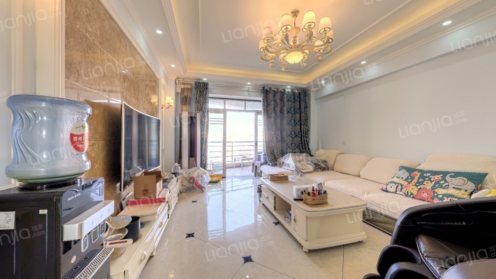 蓝色港湾二手房实景图