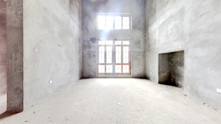 逸岭锦江二手房实景图