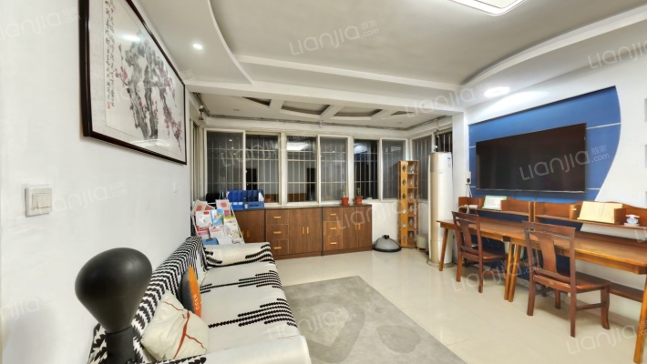 幸福新苑二手房实景图