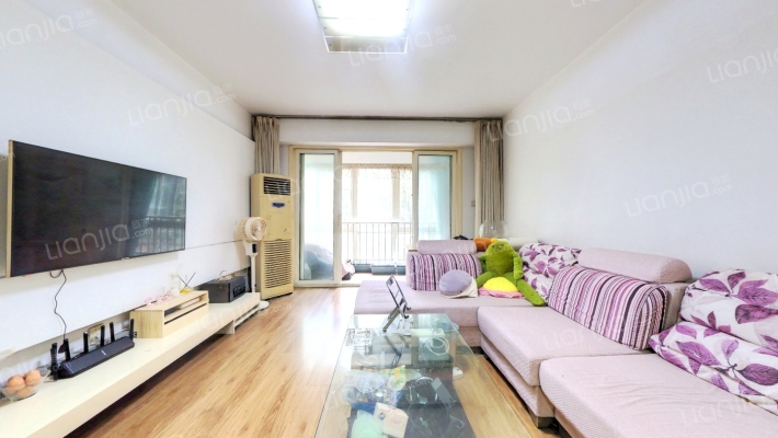 艾菲尔花园二手房实景图