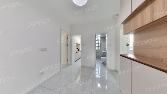 外国语中学二手房实景图