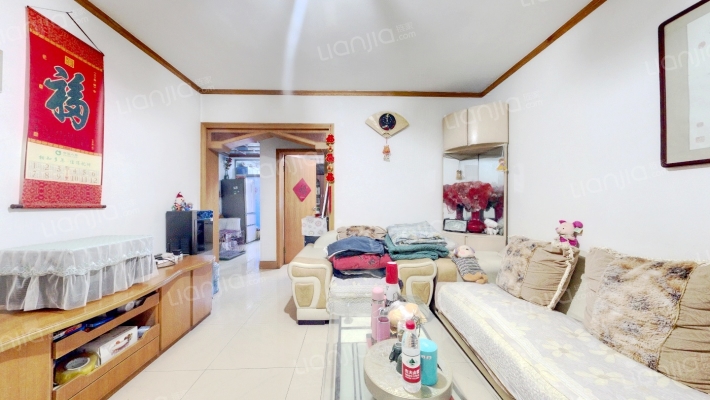 新华橡胶二分厂家属院二手房实景图