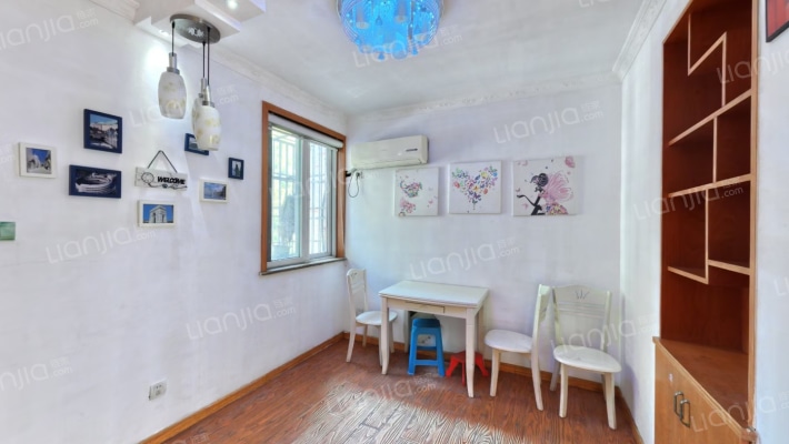 鲍家耷小区二手房实景图