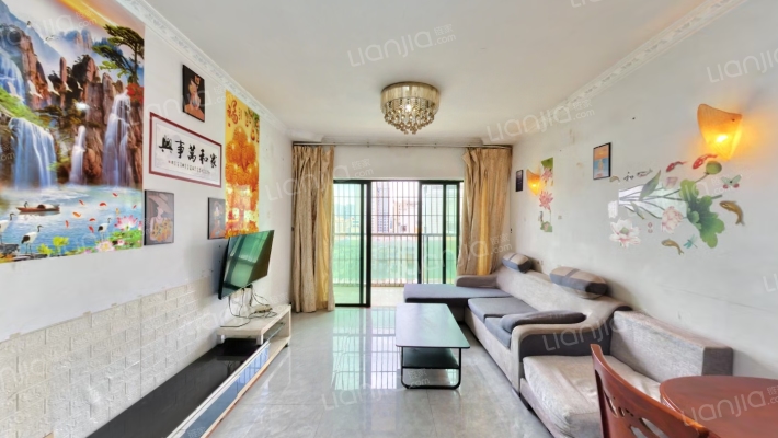 至尊豪苑二手房实景图