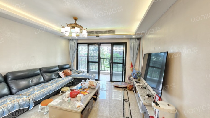 万科城二手房实景图