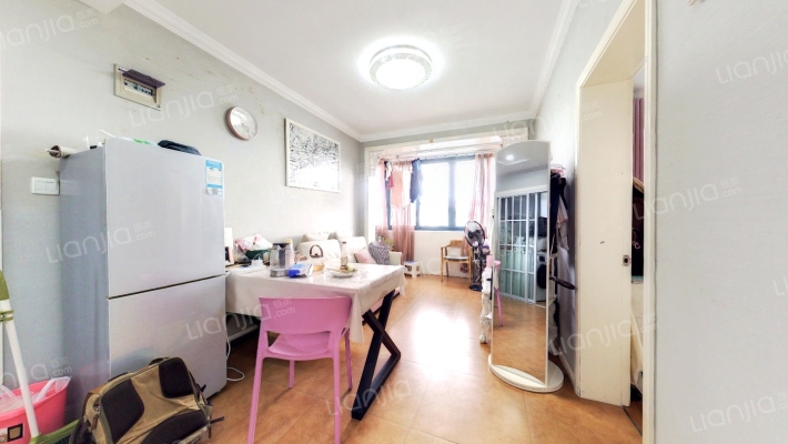 金台三居二手房实景图