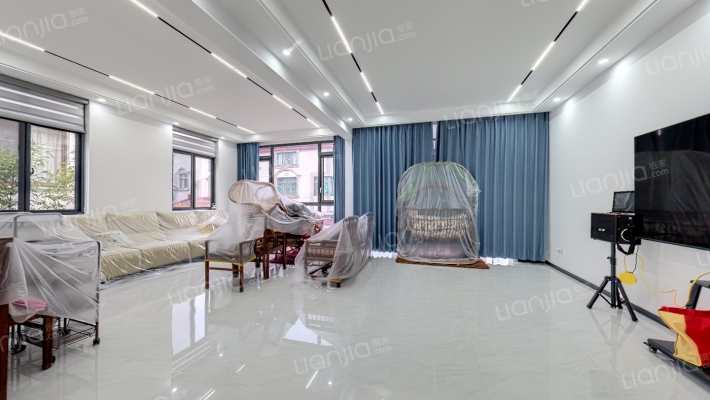 东山镇洞庭路二手房实景图