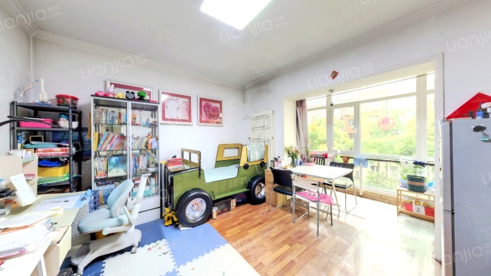 回南家园二手房实景图