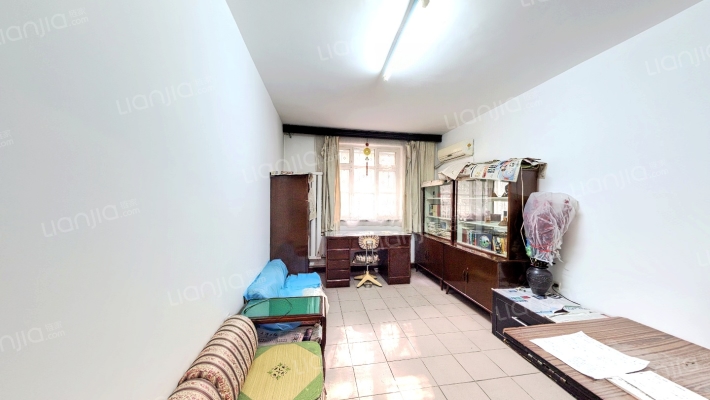 云松里二手房实景图