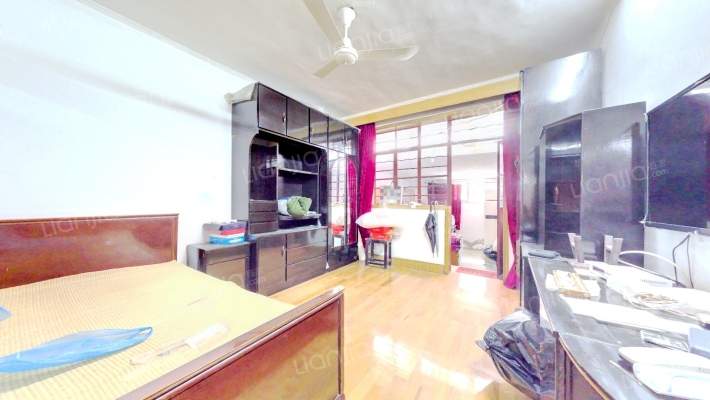 共和新路4699弄二手房实景图