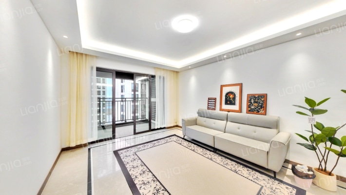 龙湖日盛奕境二手房实景图