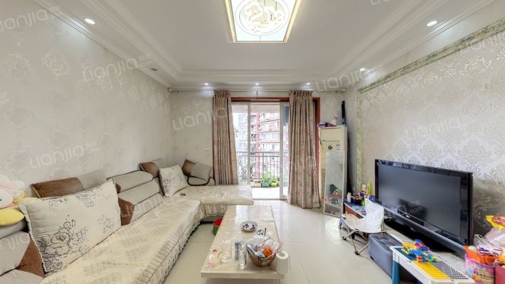 龙庭蓝天苑二手房实景图