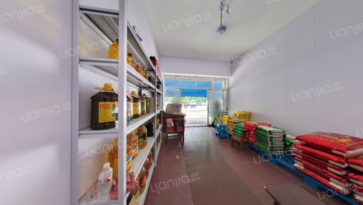 莘塔大街二手房实景图