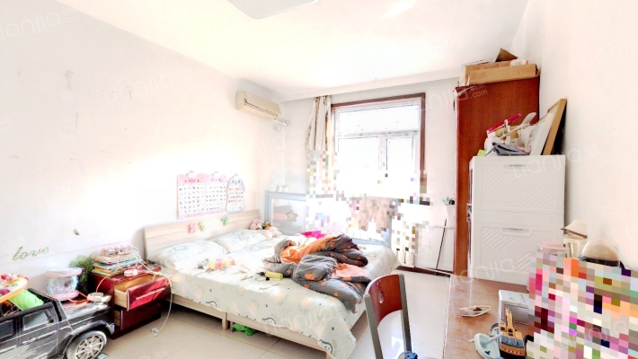 安装公司宿舍二手房实景图