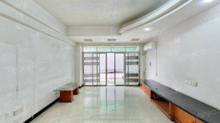 龙井小区二手房实景图