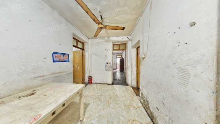 秀峰新村二手房实景图