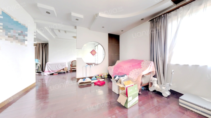 鲈乡花园二手房实景图