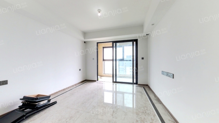 美的澜悦雅筑二手房实景图