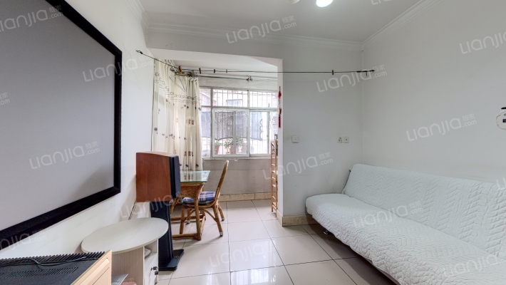 云南财经大学西区二手房实景图