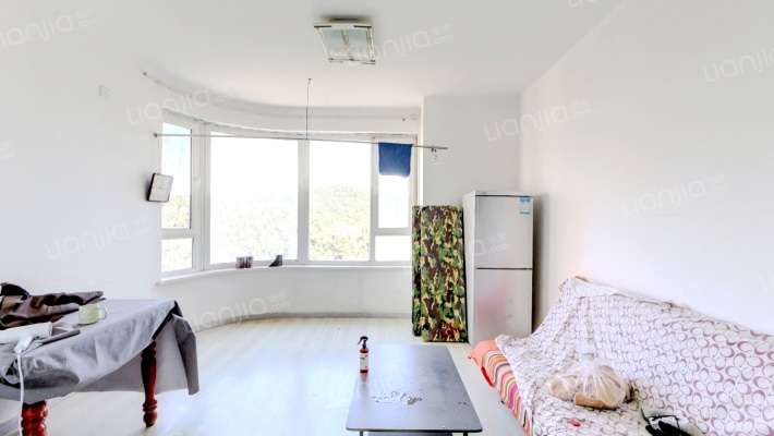 一品山水二手房实景图