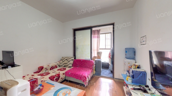 北延新居D区二手房实景图