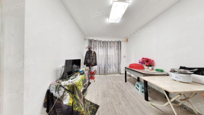 兑南西园二手房实景图