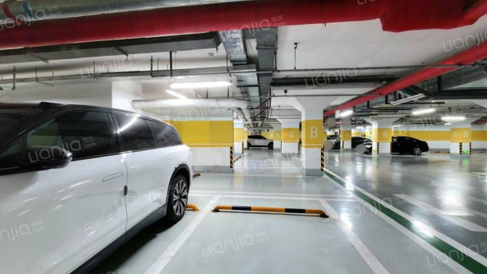 泷悦长安牛津园二手房实景图