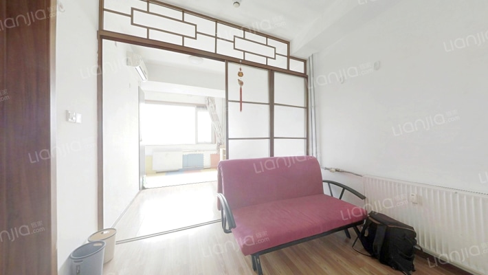 银座晶都国际二手房实景图