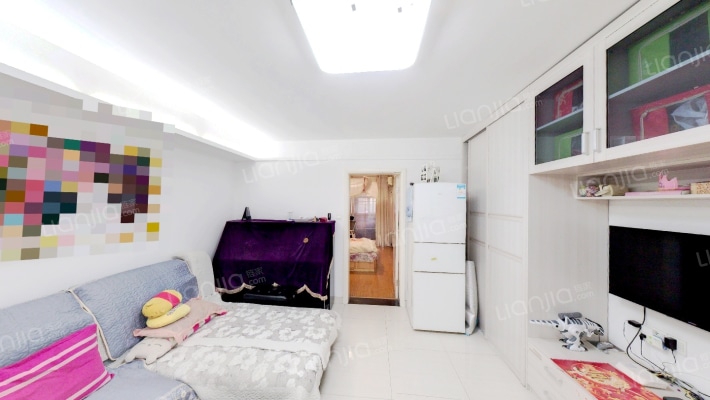 雅典花园二手房实景图