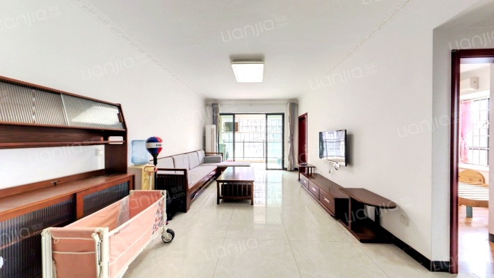 美平豪庭二手房实景图