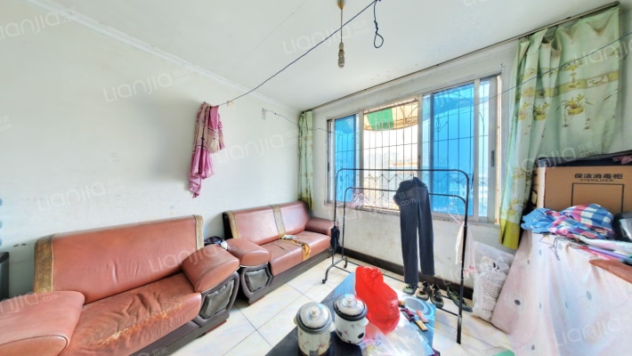 富民小区二手房实景图