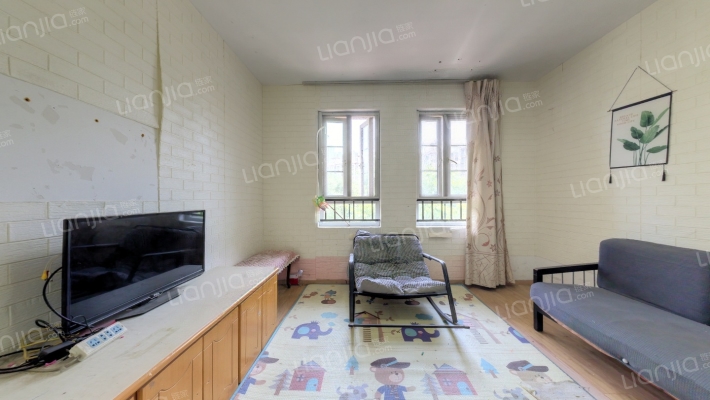 威尼斯水城第十五街区二手房实景图