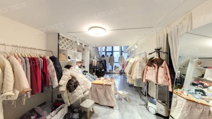 达美美立方二手房实景图