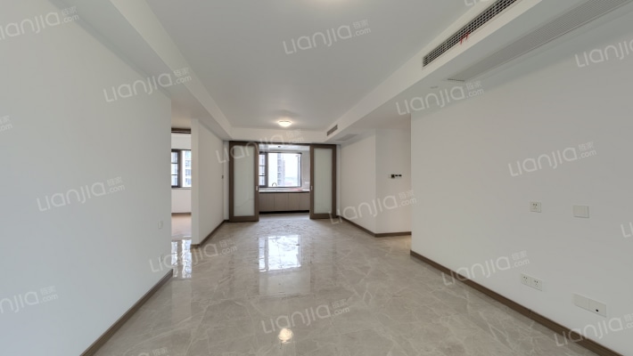 中海·逸江源境二手房实景图