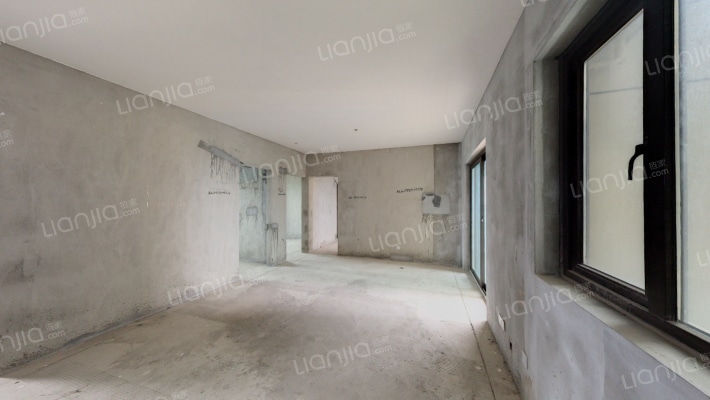 金辉优步湖畔二手房实景图