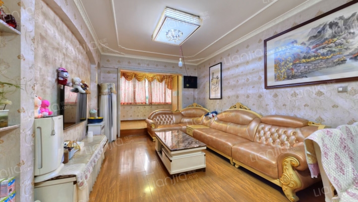 皇经楼新居二期A区二手房实景图