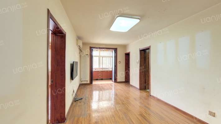 吉兴大厦二手房实景图