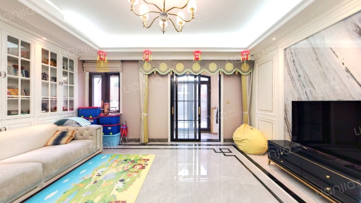 朗诗保利礼墅二手房实景图