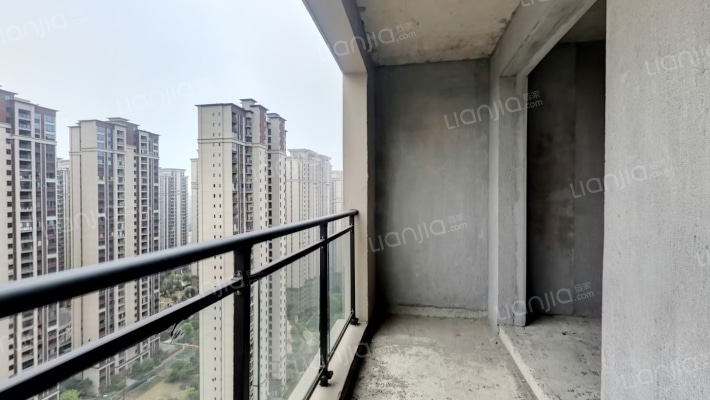 恒华揽悦二手房实景图