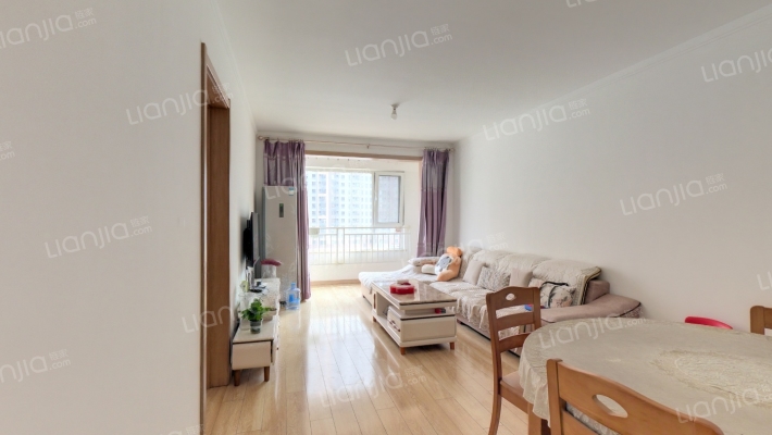 万科蓝山五期二手房实景图