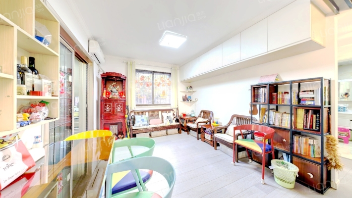 昱秀欣苑二手房实景图