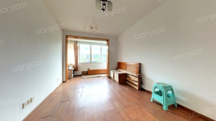 玉泉街125号二手房实景图