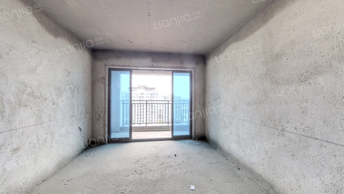 盛强天骄二手房实景图