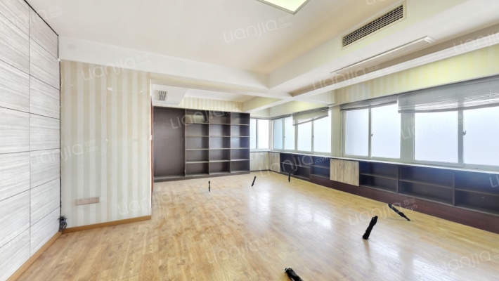 宏声公寓二手房实景图
